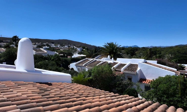 Herverkoop - Villa -
Jávea - Tossalet