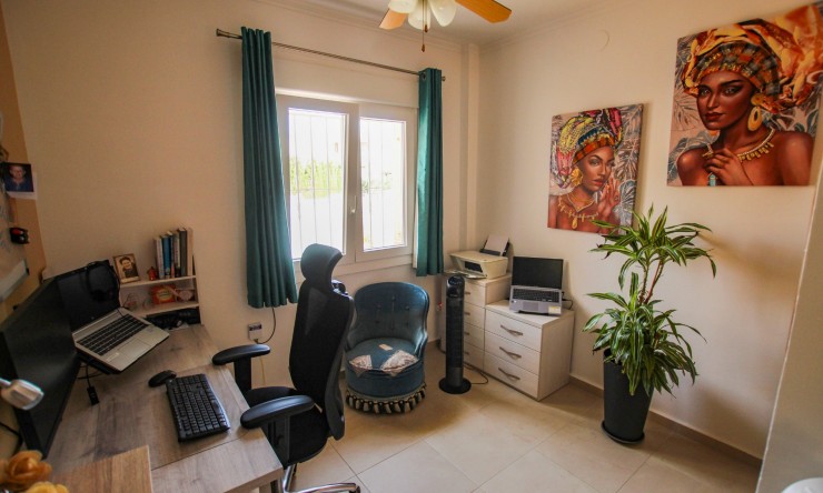 Herverkoop - Villa -
Calpe - Cometa