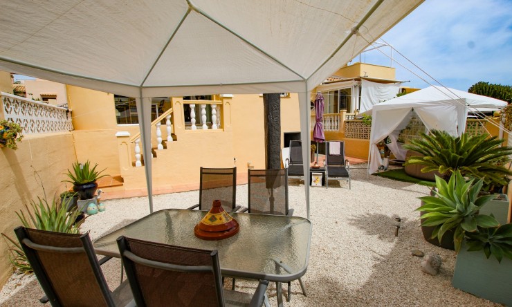 Herverkoop - Villa -
Calpe - Cometa