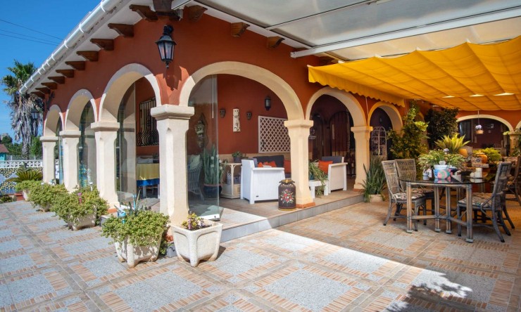 Revente - Villa -
Denia - La Pedrera