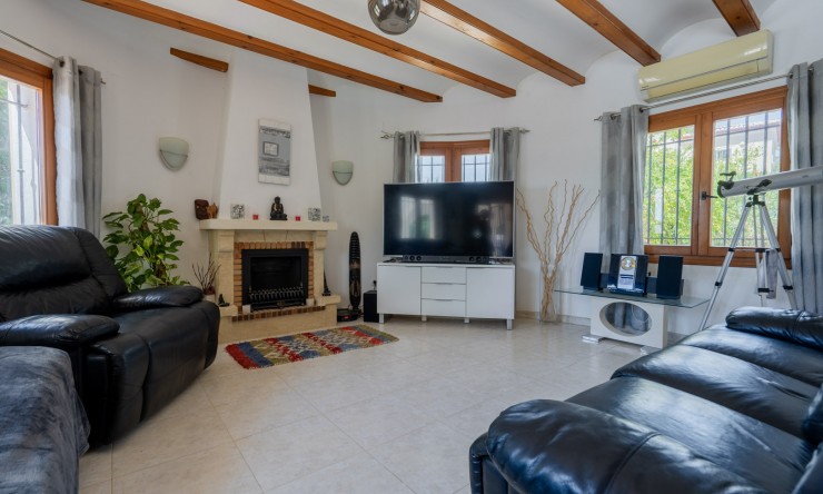 Reventa - Villa -
Jávea