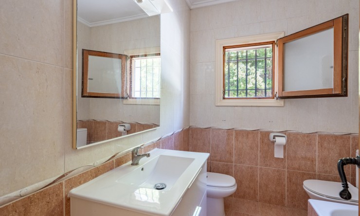 Reventa - Villa -
Jávea