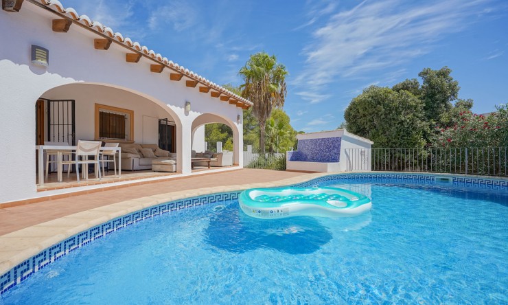 Reventa - Villa -
Jávea