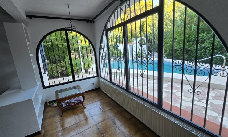 Rynek Wtórny - Willa -
Altea