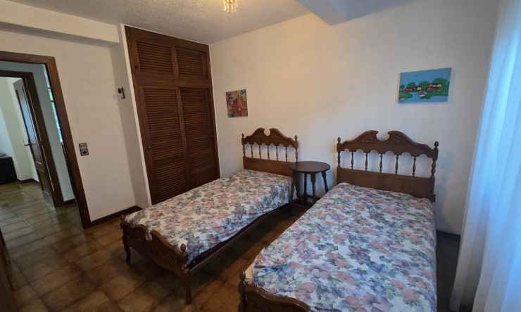 Rynek Wtórny - Willa -
Altea