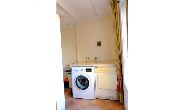 Rynek Wtórny - Finca -
Orihuela