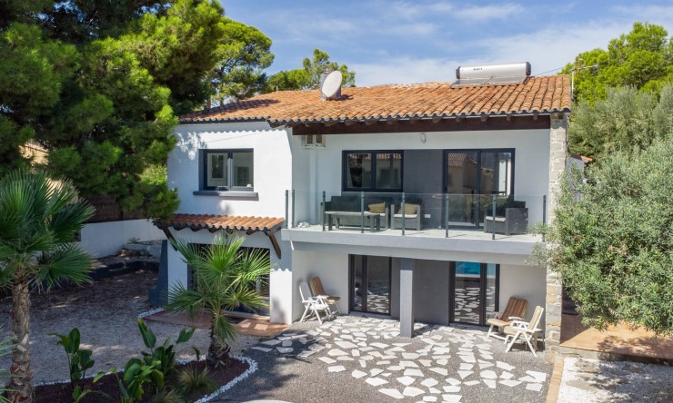 Herverkoop - Villa -
Calpe - Partida Enchinent