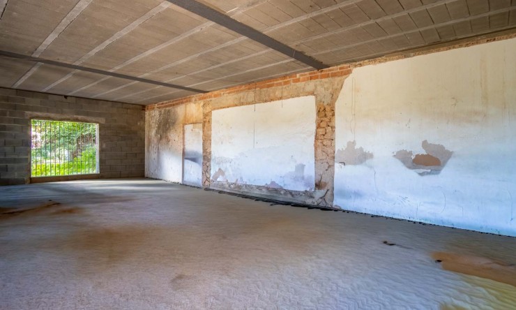 Revente - Villa -
Denia