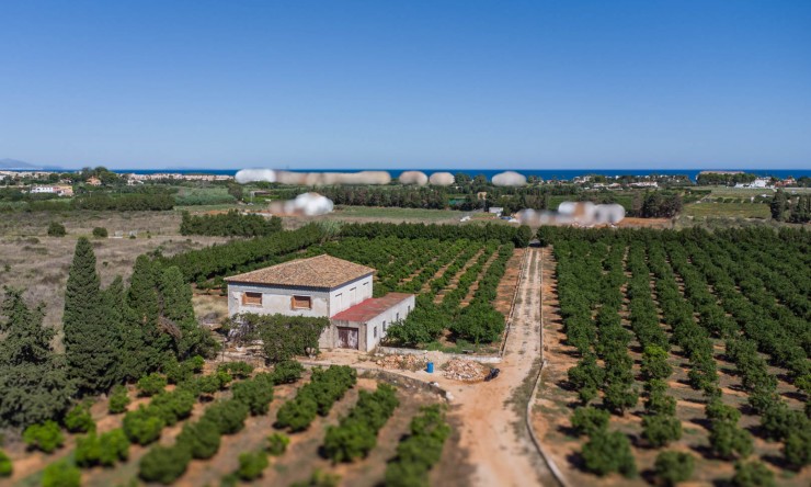 Revente - Villa -
Denia