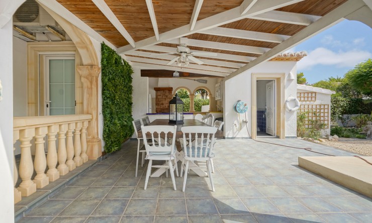 Herverkoop - Villa -
Jávea - Costa Nova