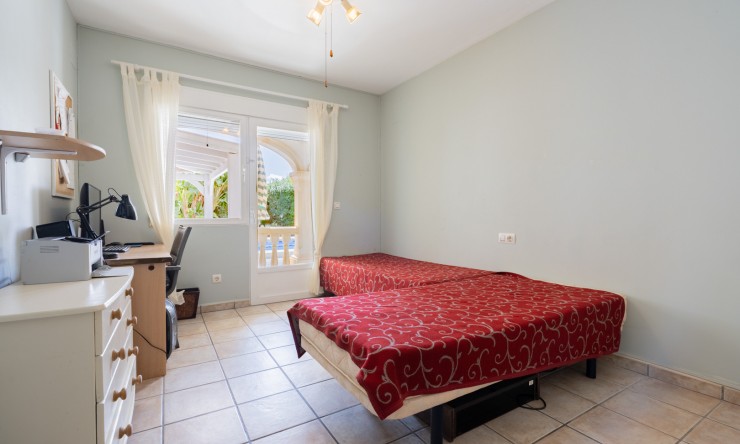 Herverkoop - Villa -
Jávea - Costa Nova