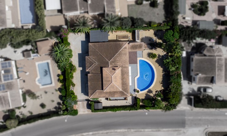 Herverkoop - Villa -
Jávea - Costa Nova