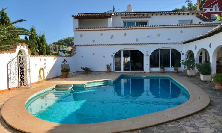 Herverkoop - Villa -
Calpe - Cometa III