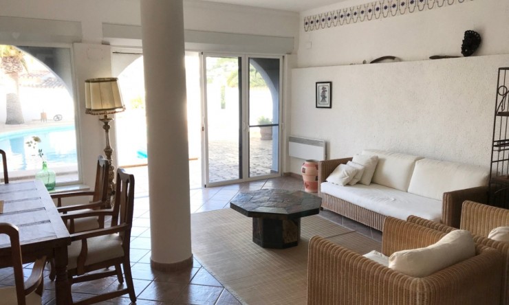 Herverkoop - Villa -
Calpe - Cometa III