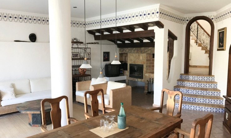 Herverkoop - Villa -
Calpe - Cometa III