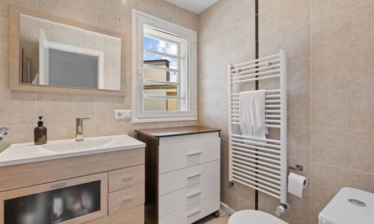 Resale - Townhouse -
Alfaz del Pi