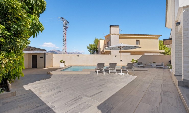 Resale - Townhouse -
Alfaz del Pi