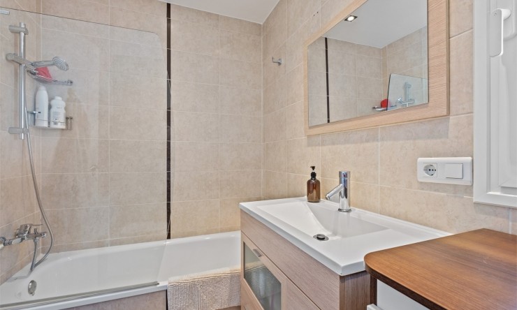 Resale - Townhouse -
Alfaz del Pi