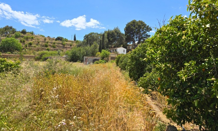 Rynek Wtórny - Działka -
La Nucía