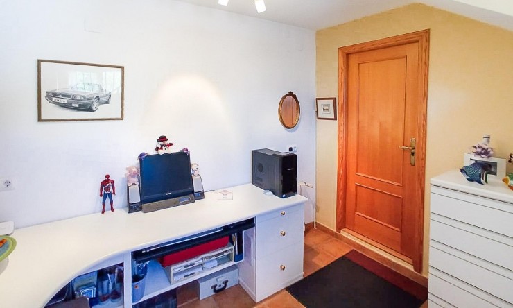 Resale - Villa -
La Nucía