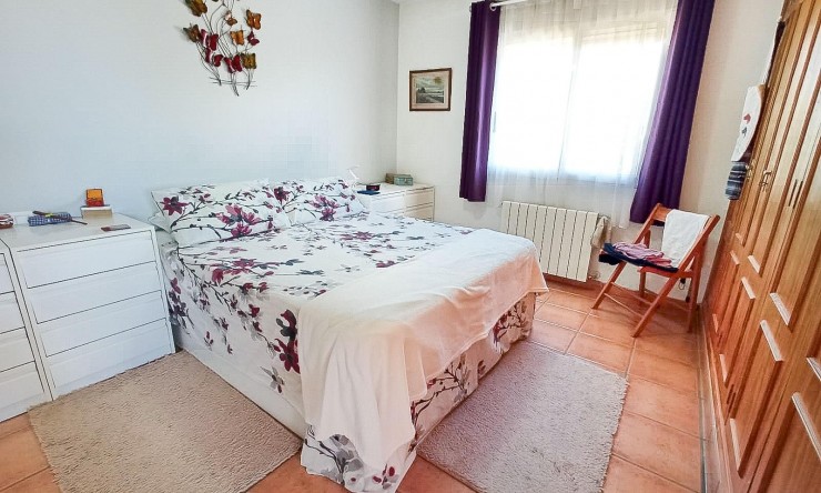 Resale - Villa -
La Nucía