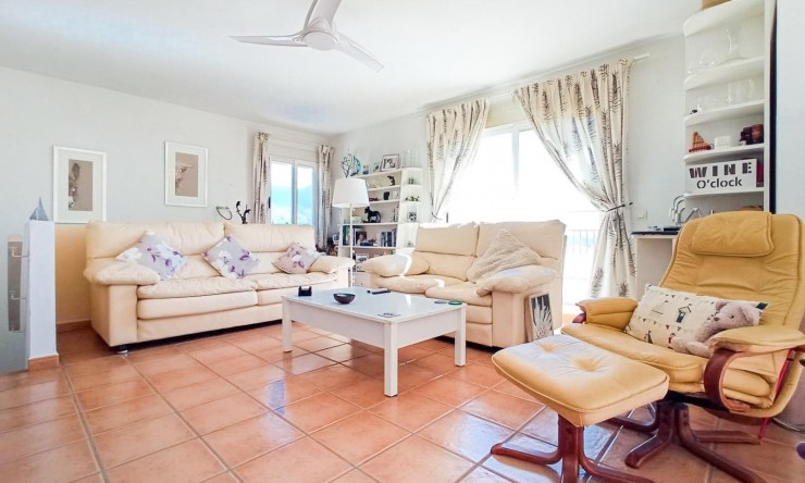 Resale - Villa -
La Nucía