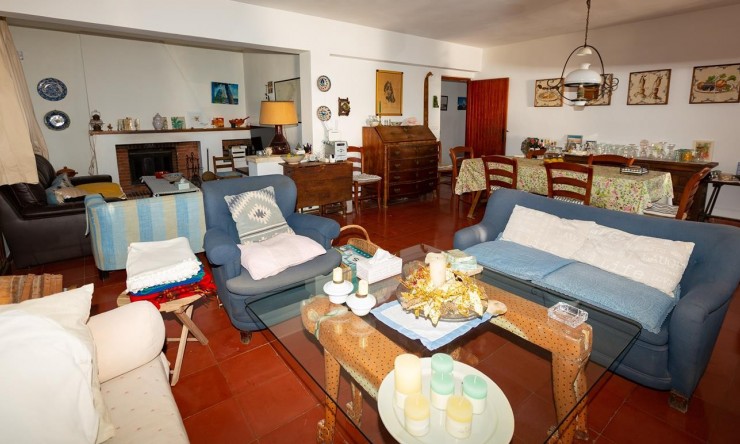 Herverkoop - Villa -
Calpe - Manzaneras