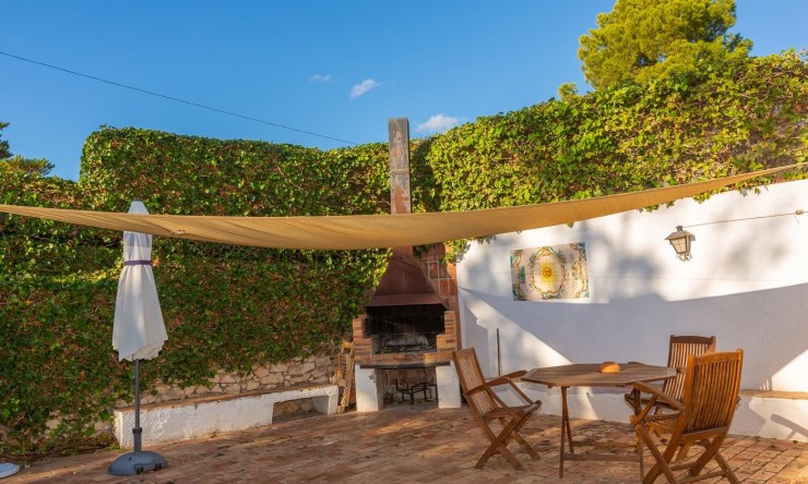 Herverkoop - Villa -
Calpe - Manzaneras