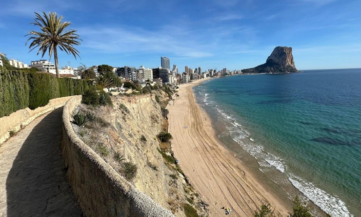 Herverkoop - Villa -
Calpe - Manzaneras