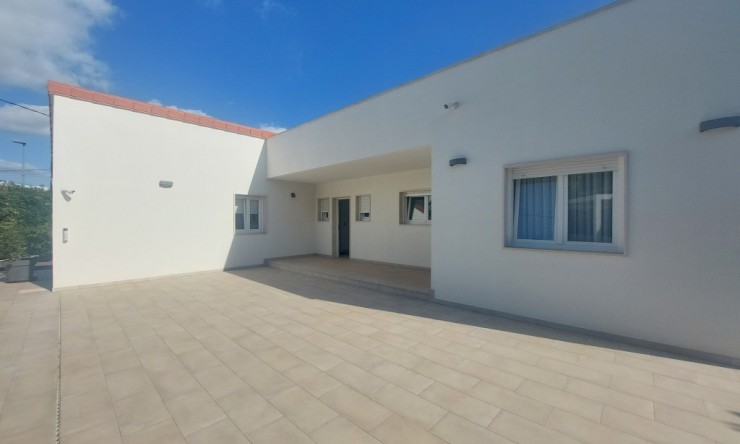 Herverkoop - Villa -
Albir