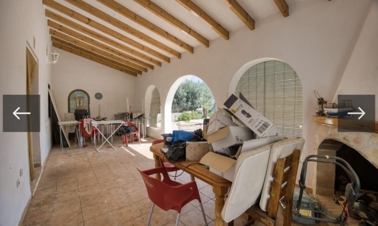 Herverkoop - Finca -
Benissa