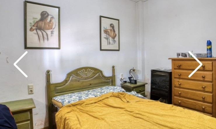 Herverkoop - Finca -
Benissa