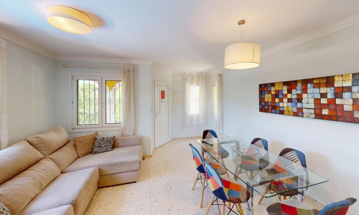 Herverkoop - Villa -
Oliva - Oliva Nova