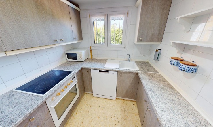 Herverkoop - Villa -
Oliva - Oliva Nova