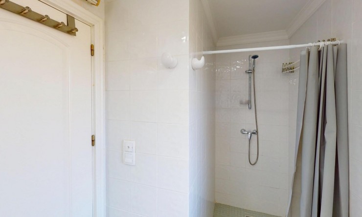 Herverkoop - Villa -
Oliva - Oliva Nova