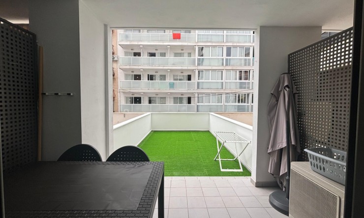 Revente - Appartement -
Benidorm - Playa Poniente