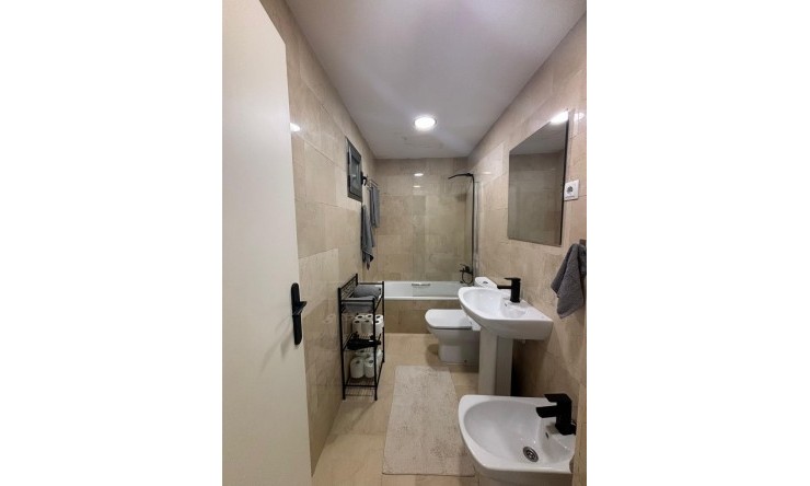 Revente - Appartement -
Benidorm - Playa Poniente