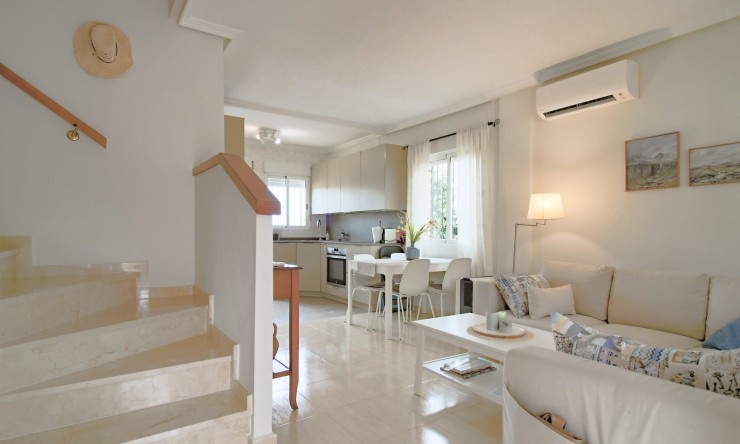 Rynek Wtórny - Willa -
Polop