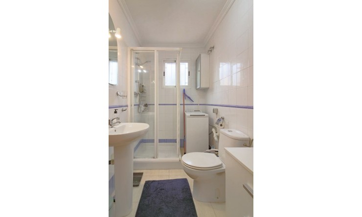 Rynek Wtórny - Willa -
Polop