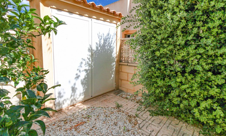 Rynek Wtórny - Willa -
Polop