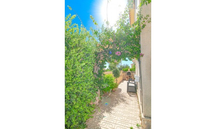 Rynek Wtórny - Willa -
Polop