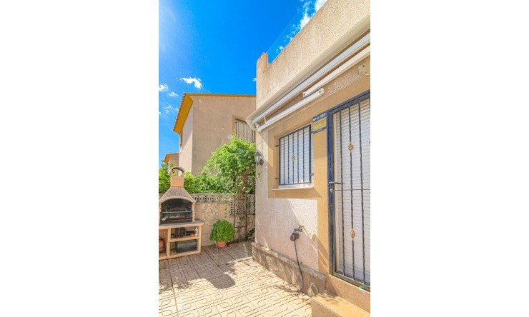 Rynek Wtórny - Willa -
Polop