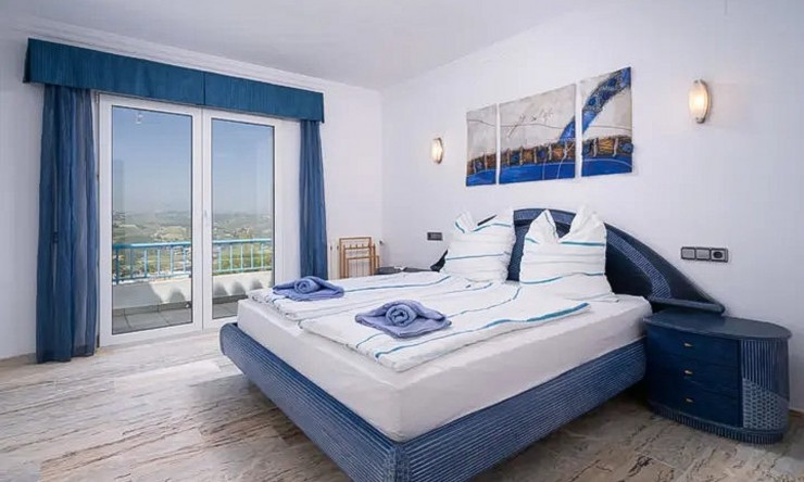 Herverkoop - Villa -
Moraira - Paichi