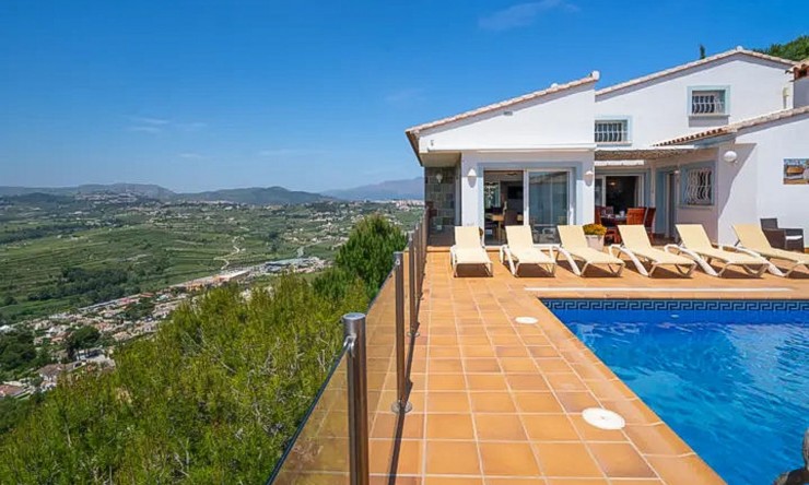 Herverkoop - Villa -
Moraira - Paichi