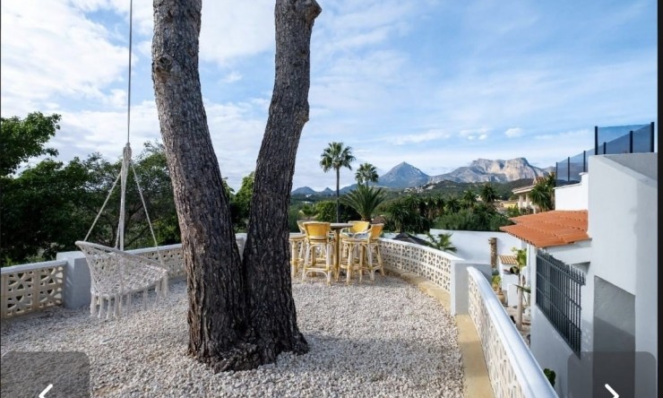 Revente - Villa -
Altea - Urbanización Santa Clara
