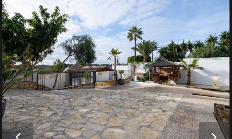 Revente - Villa -
Altea - Urbanización Santa Clara