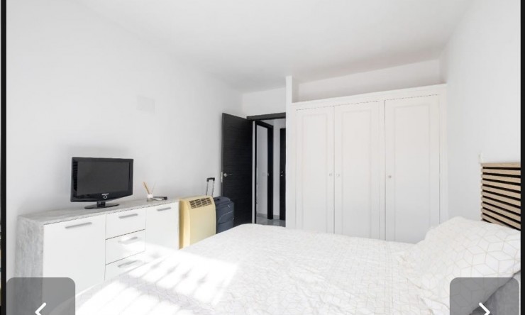 Revente - Villa -
Altea - Urbanización Santa Clara