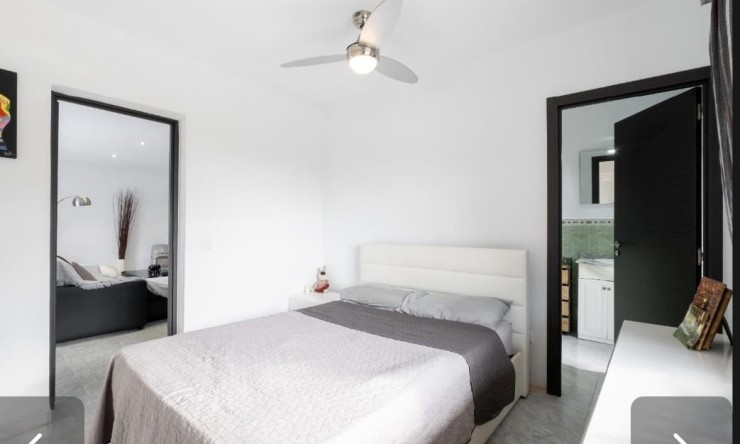 Revente - Villa -
Altea - Urbanización Santa Clara