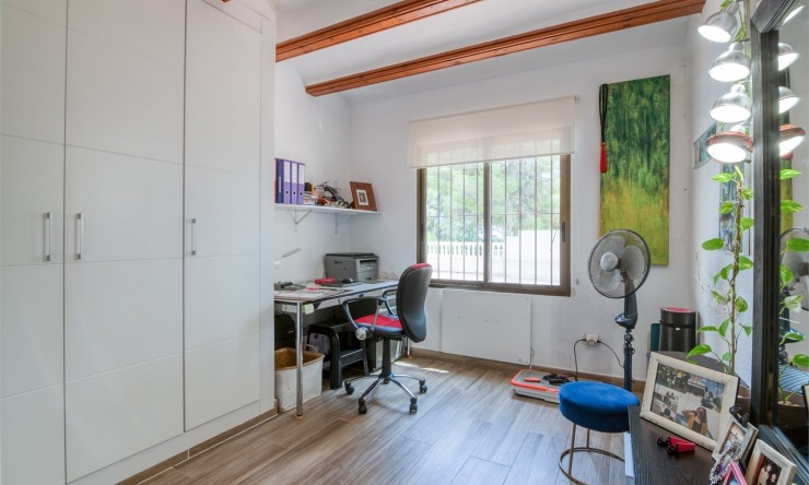 Revente - Villa -
Altea - Urbanización Santa Clara