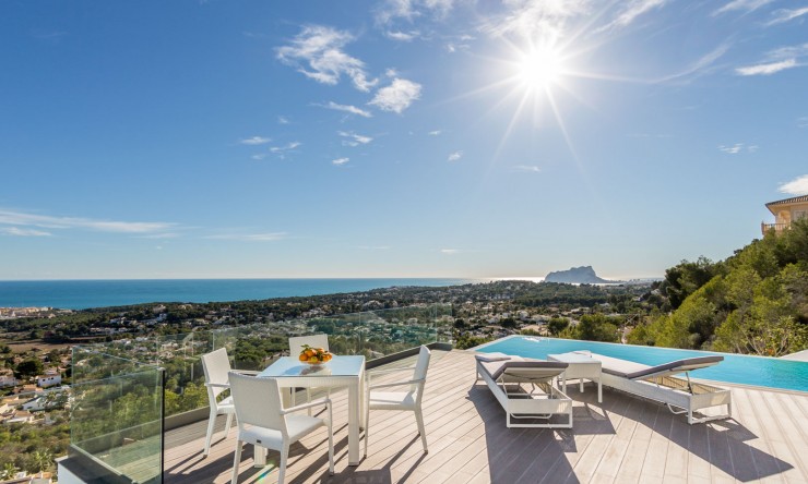 Herverkoop - Villa -
Moraira - El Tesoro